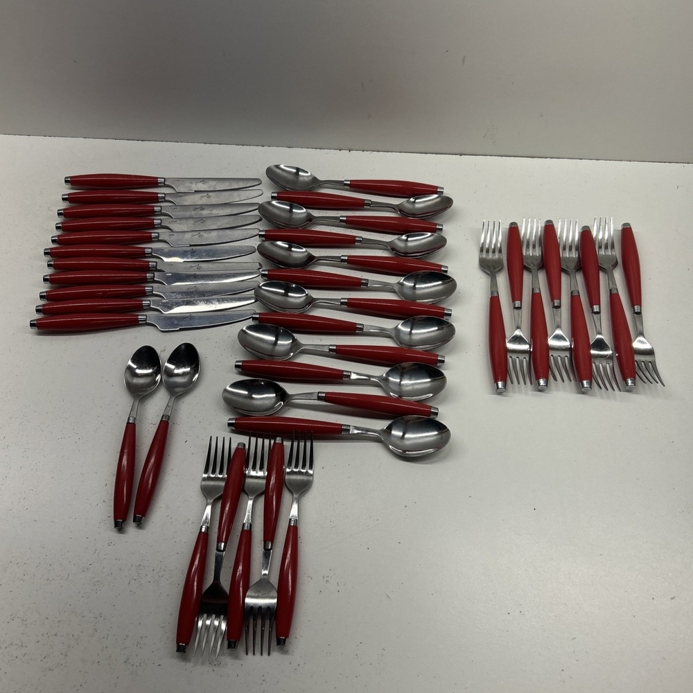 Vintage Fiesta Fiestaware Red Flatware 38 Piece Set Stainless Taiwan